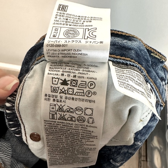 Vintage Blue Distressed Multi Button Levi’s Size 24 - Picture 5 of 5